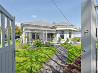 photo property thumbnail