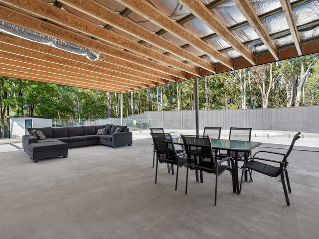 33 Kingfisher Avenue Hinchinbrook