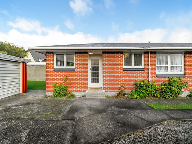 2/8 Oregon Drive Maoribank