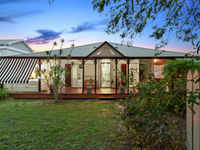 photo property thumbnail