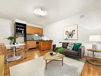 photo property thumbnail