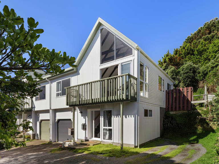 10 Linwood Way Island Bay