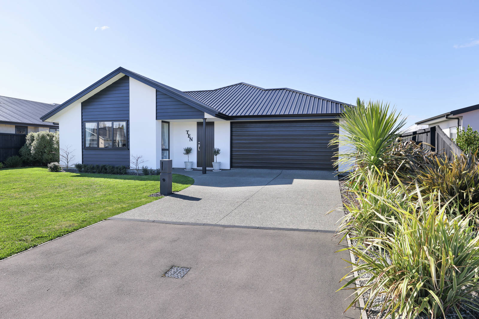 10 Whiteoak Grove, Tinwald, Ashburton 3 Bed House Private Sale