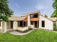 photo property thumbnail