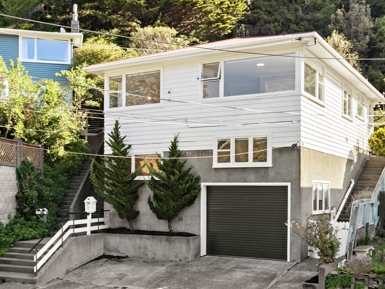 163 Happy Valley Road Owhiro Bay
