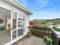 photo property thumbnail