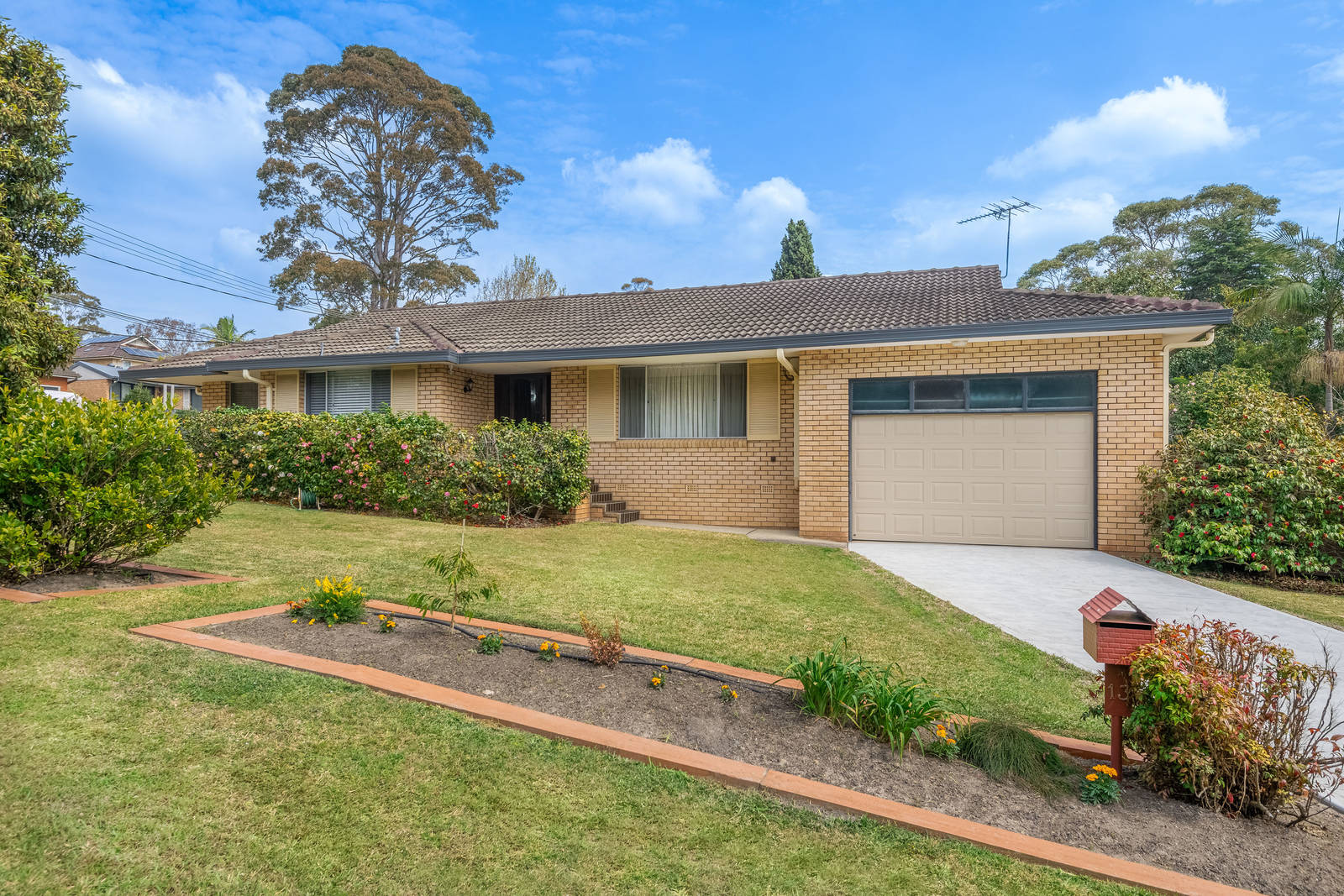 13 Pusan Place, Belrose 3 Bed House Auction Sold