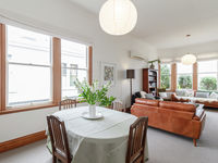 photo property thumbnail