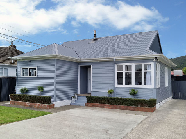 6 Dempsey Street Naenae