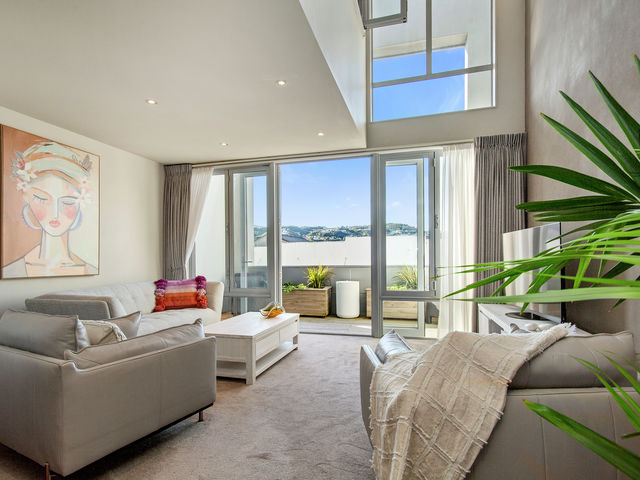 2/220 Jackson Street Petone