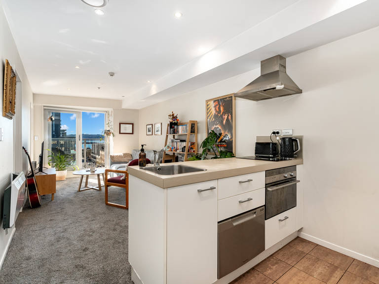 701/74 Taranaki Street Te Aro