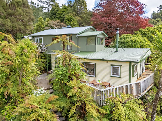 17 Avian Crescent Blue Mountains