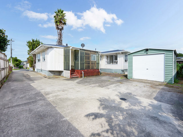 10 Oxford Road Manurewa