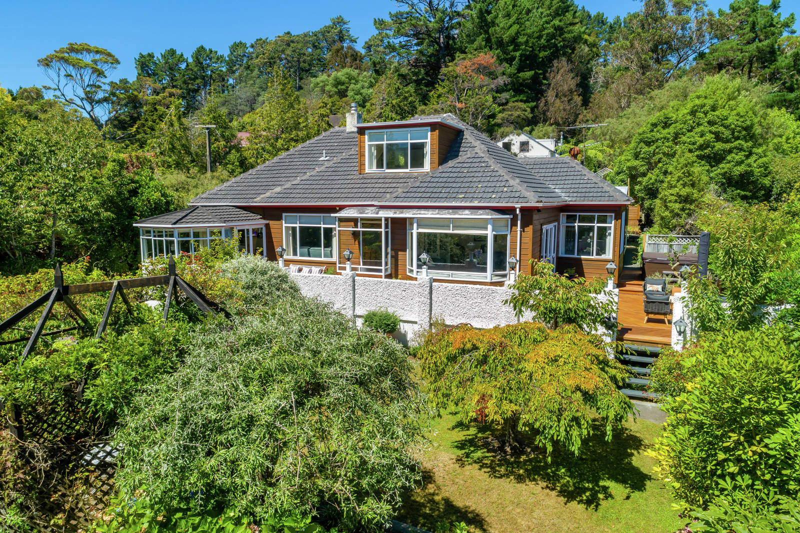 6 Chatsworth Road, Silverstream 4 Bed House Tender