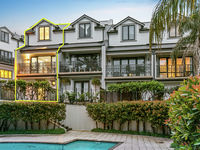 photo property thumbnail