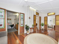 photo property thumbnail