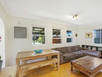 photo property thumbnail