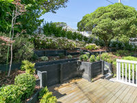 photo property thumbnail