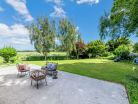 photo property thumbnail