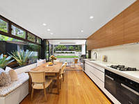 photo property thumbnail