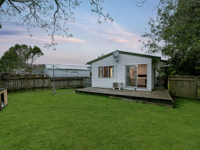 32 Heathdale Crescent Papakura