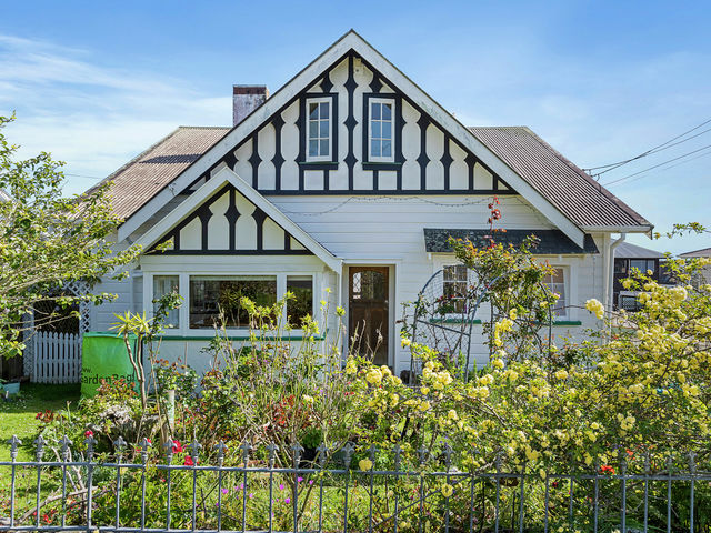 18 Seaview Terrace Mount Albert