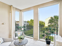 photo property thumbnail