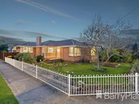 photo property thumbnail