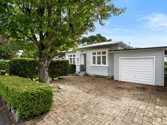 35 Springleigh Avenue Mount Albert