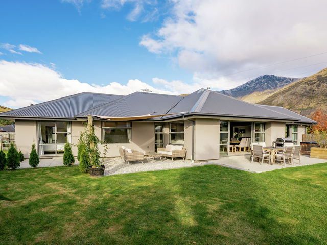 9 Judge and Jury Drive Lake Hayes Estate