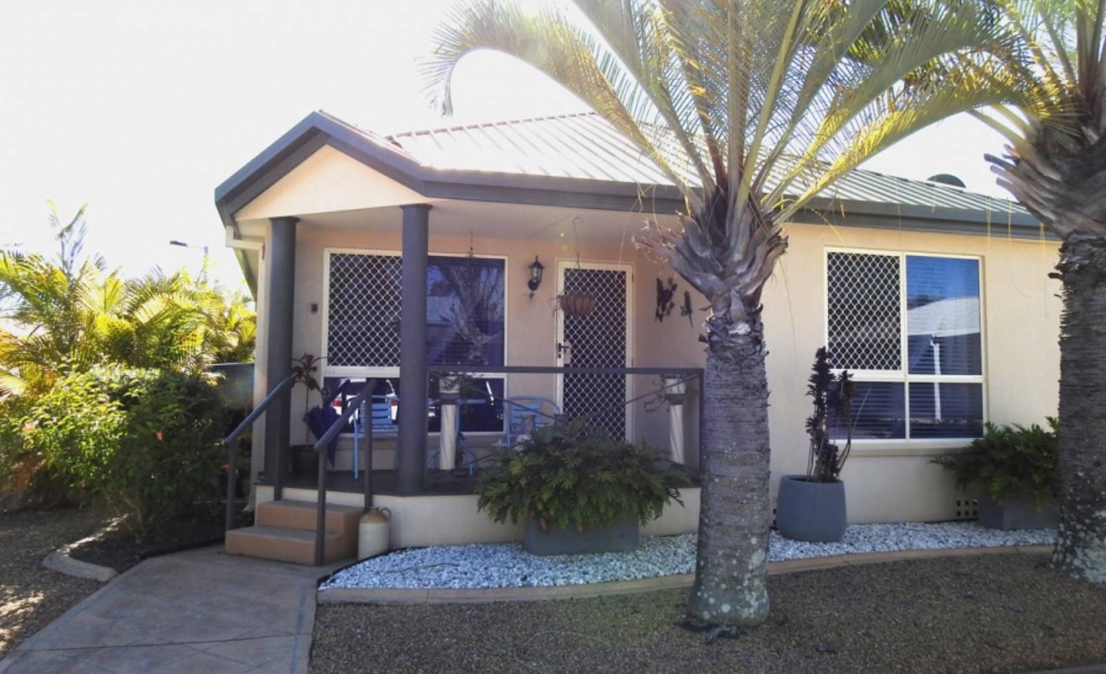 126 Cotterill Ave, Bongaree 2 Bed Villa For Sale