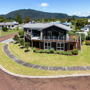 3 Brodie Lane Pauanui 4 Bed House Private Sale