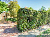 photo property thumbnail