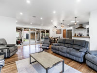 photo property thumbnail
