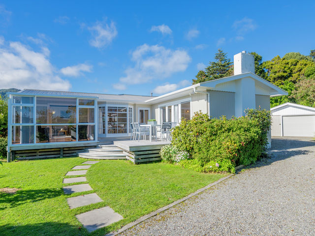 34 Rata Street Waikanae
