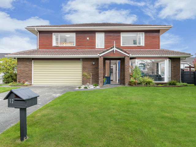 12 Comeskey Grove Upper Hutt