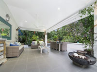 photo property thumbnail