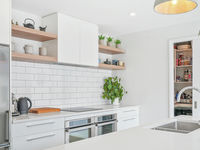 photo property thumbnail