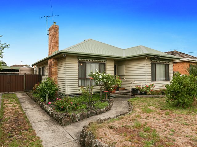 51 Ormond Road Clayton