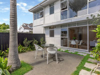 photo property thumbnail