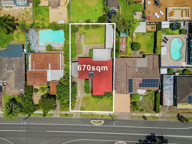 61 Caroline Chisholm Drive Winston Hills