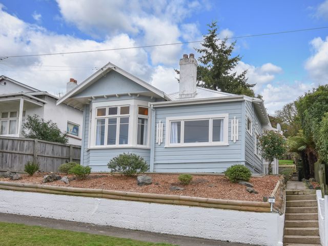 12 Burnett Street Calton Hill