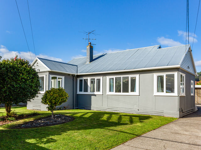 138 Reynolds Street Taita
