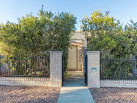 photo property thumbnail