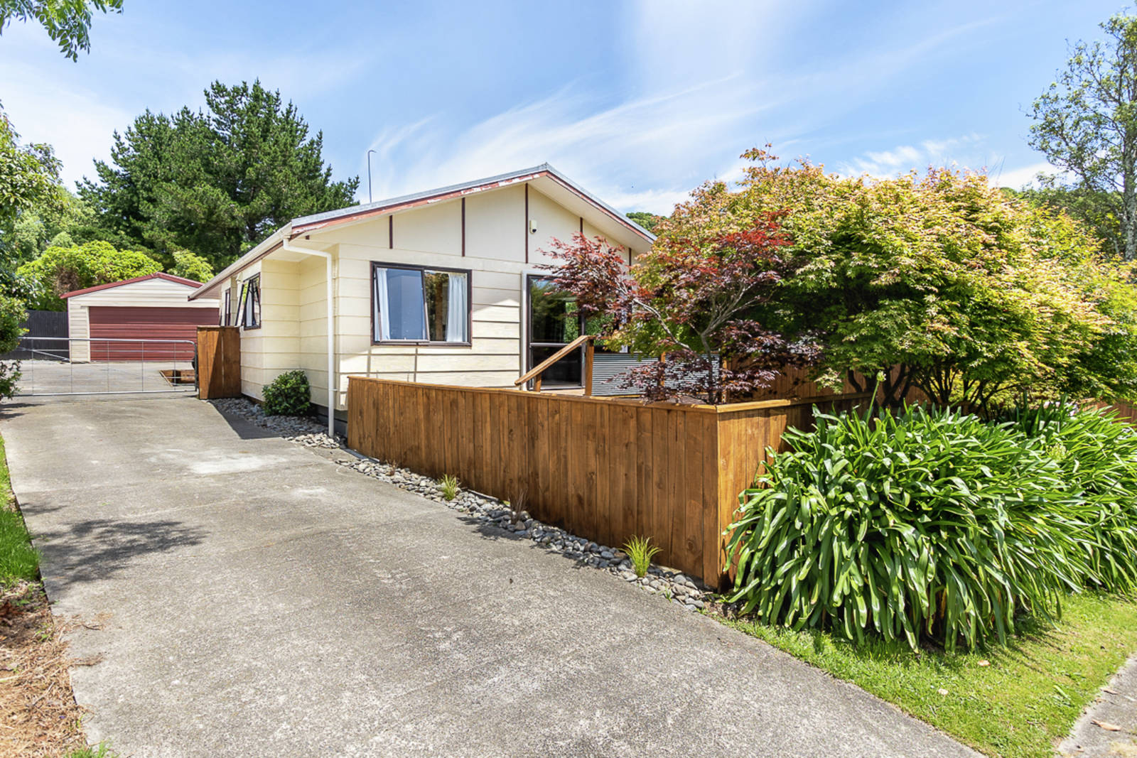 23 Hookway Grove, Paraparaumu 3 Bed House Sale by Set Date