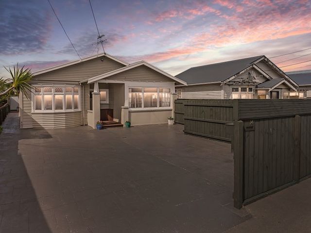 14 Devonshire Miramar