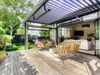 photo property thumbnail