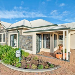 84 Cormier Pike Apt. 054 - Balgowlah heights