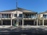 photo property thumbnail