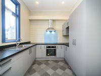 photo property thumbnail